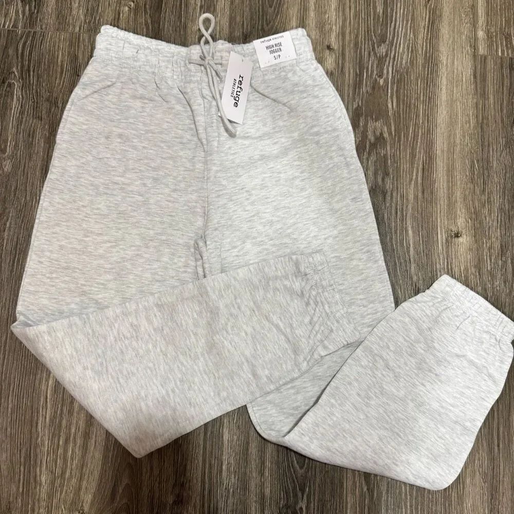 NEW Refuge Athletics Gray High Rise Jogger
